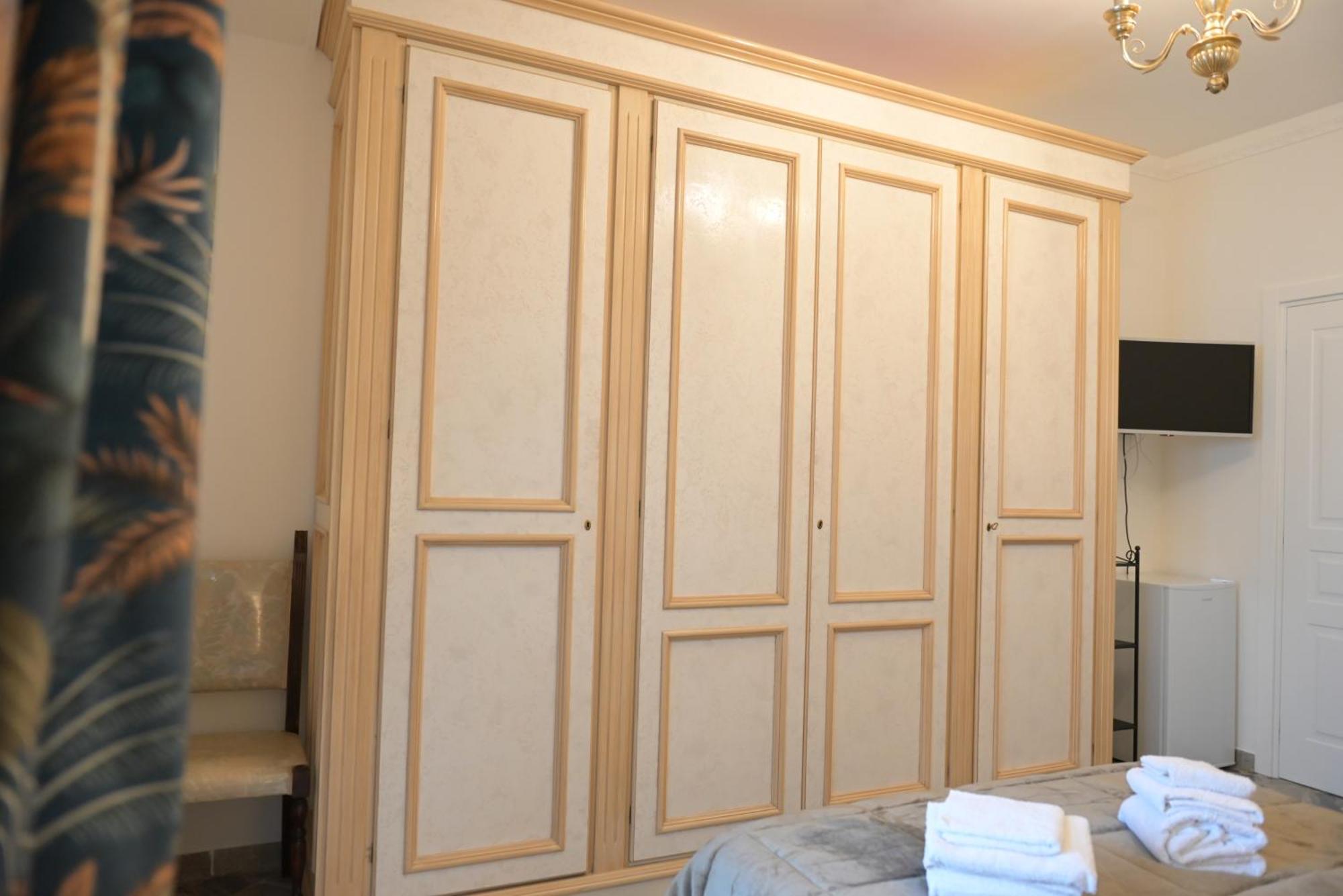 The Rooms Of Swami Bari Buitenkant foto